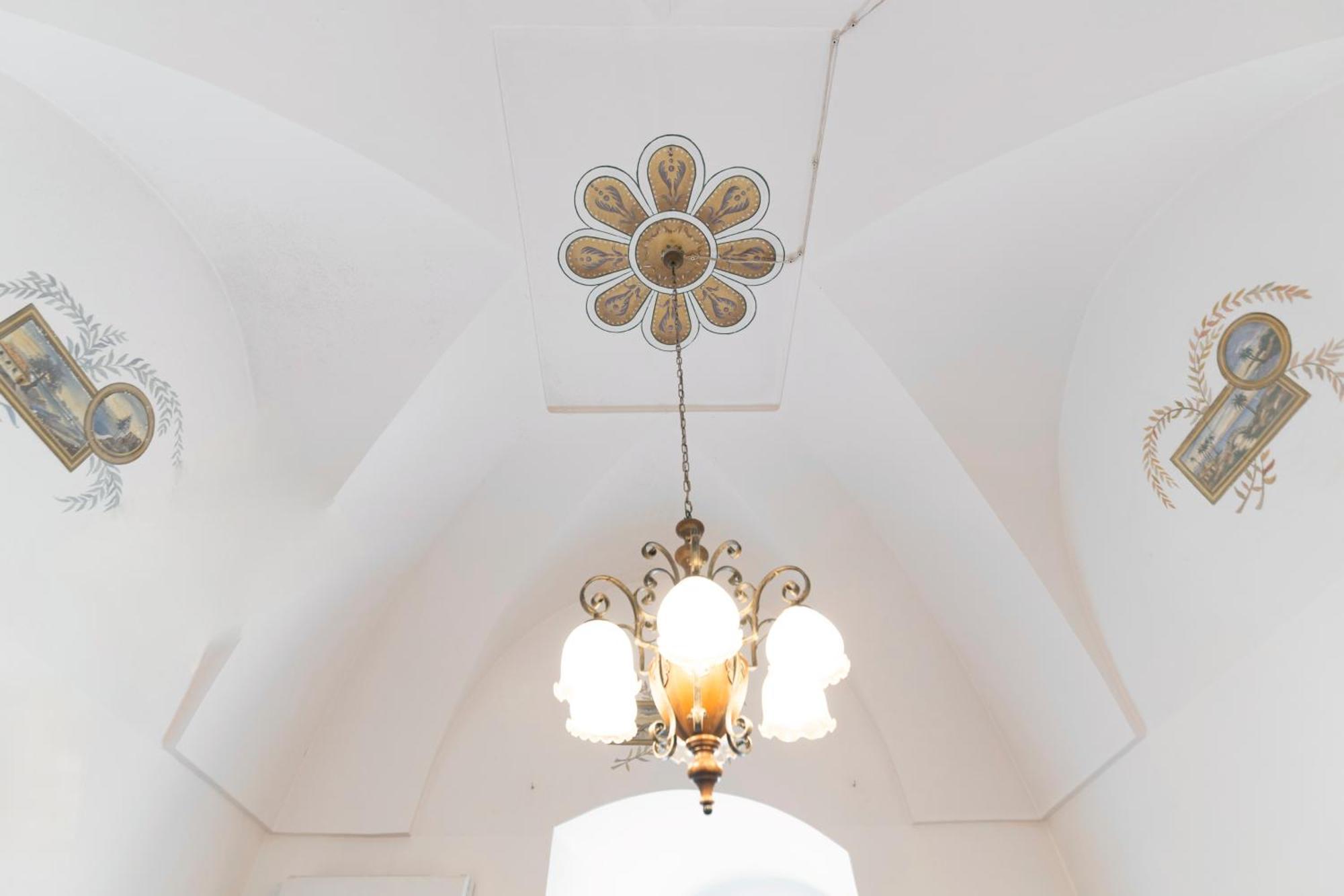 Nonna Nella Casa In Centro Apartment Ostuni Luaran gambar
