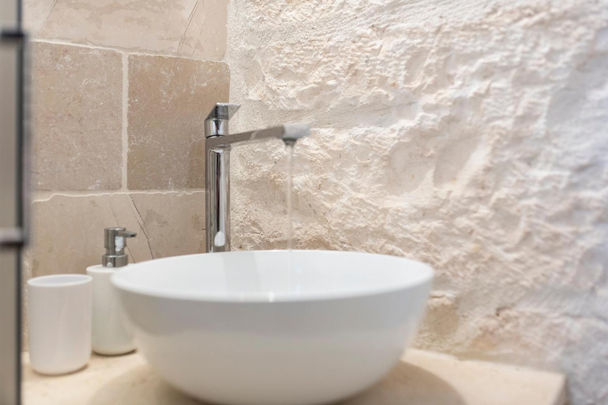 Nonna Nella Casa In Centro Apartment Ostuni Luaran gambar