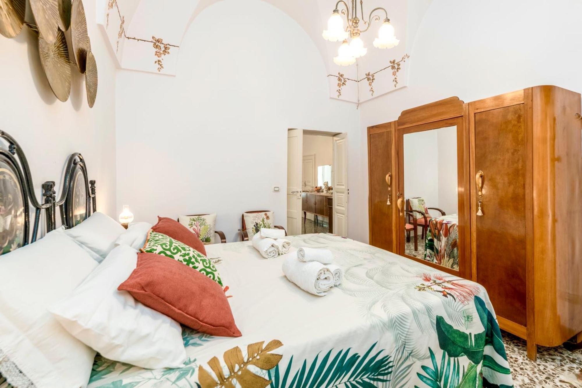 Nonna Nella Casa In Centro Apartment Ostuni Luaran gambar