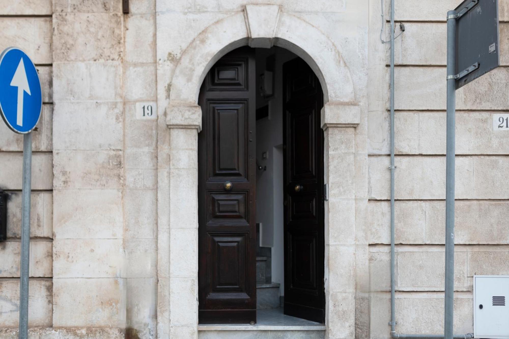 Nonna Nella Casa In Centro Apartment Ostuni Luaran gambar